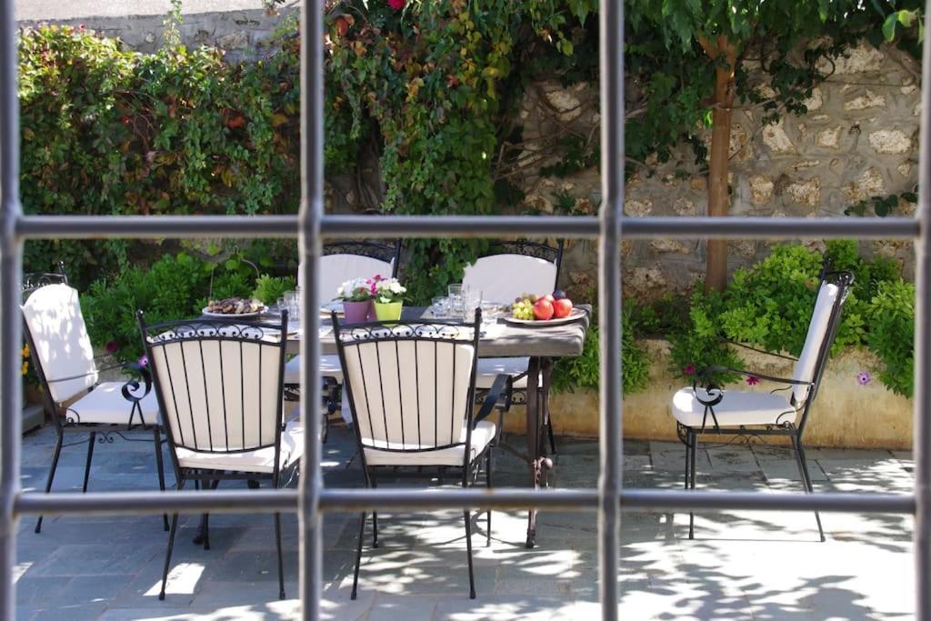 Villa 1853, Spetses Ground Floor Kültér fotó
