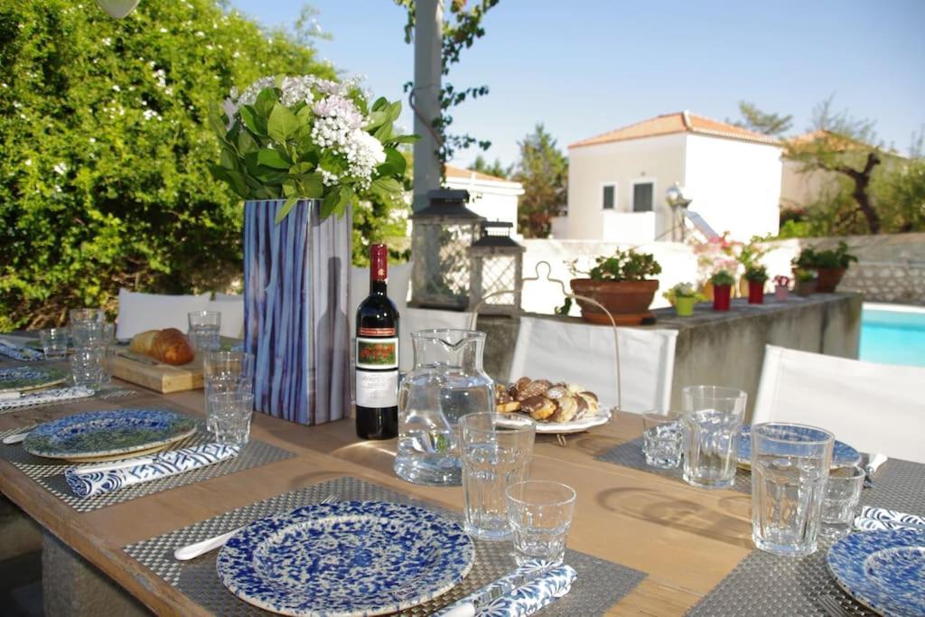 Villa 1853, Spetses Ground Floor Kültér fotó